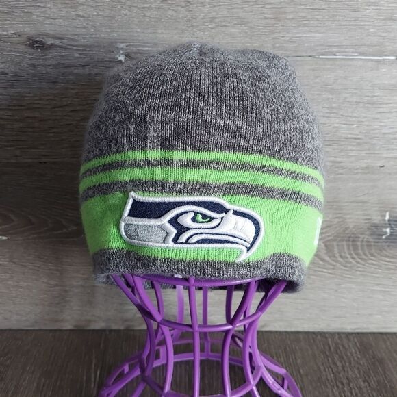 Seattle Seahawks NFL New Era Knit Cap Beanie Hat Skull Cap - Picture 1 of 4